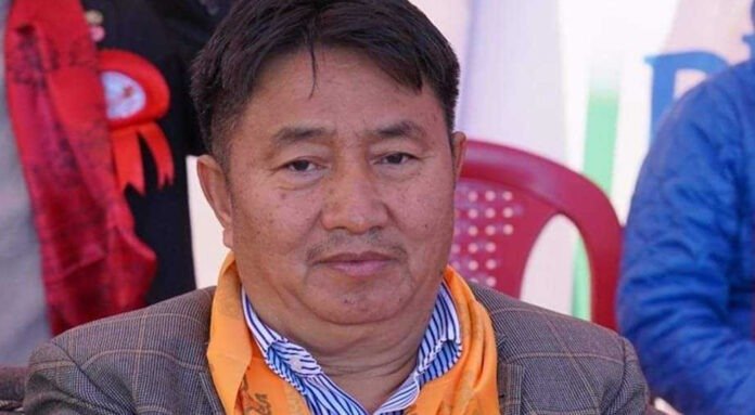 Bahadur-Singh-Lama-Bagmati-CM