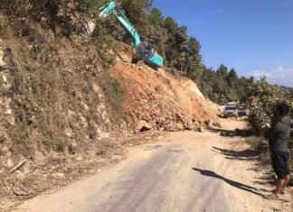 हेटौंडा-फाखेल-सिस्नेरी सडक तीन दिन बन्द हुने