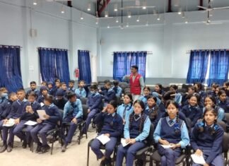 रेडक्रसद्वारा भक्तपुरमा विद्यालयस्तरीय विपद् जोखिम न्यूनीकरण तथा सडक सुरक्षा अभिमुखीकरण कार्यक्रम सुरू